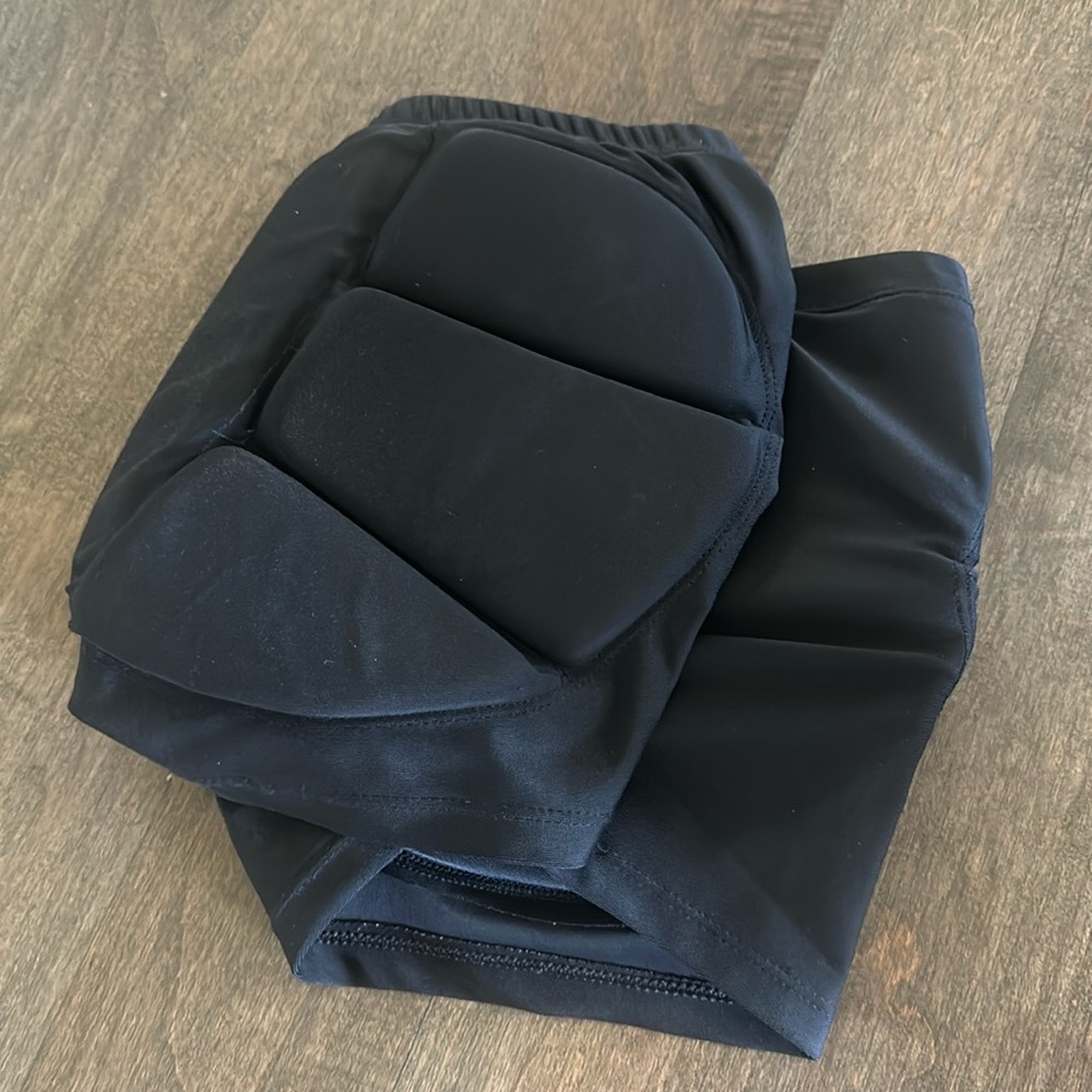 Ice skating padded shorts